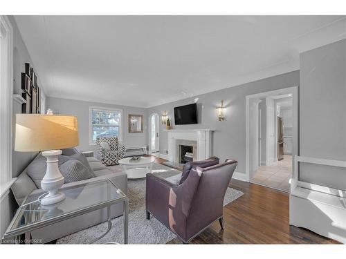 883 Forest Glen Avenue, Burlington, ON - Indoor Photo Showing Living Room With Fireplace