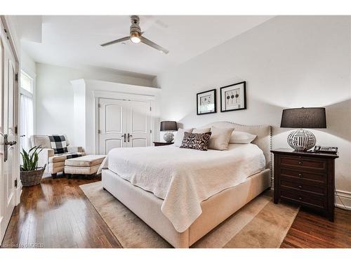 5-32 Gothic Avenue, Toronto, ON - Indoor Photo Showing Bedroom