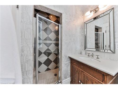 5-32 Gothic Avenue, Toronto, ON - Indoor Photo Showing Bathroom