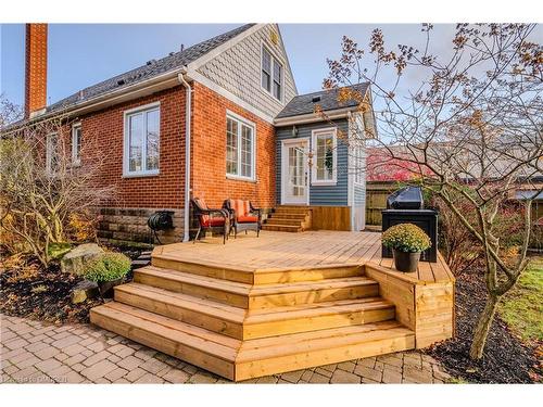 950 Park Avenue W, Burlington, ON - Outdoor With Deck Patio Veranda