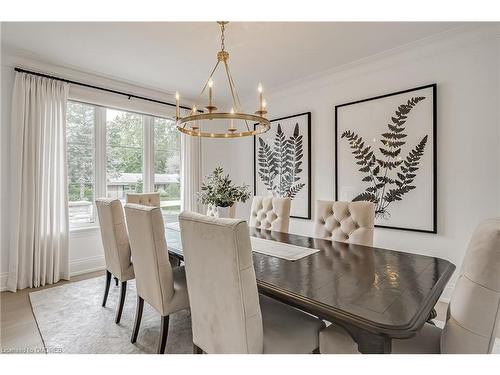 823 Partridge Drive, Burlington, ON - Indoor Photo Showing Dining Room