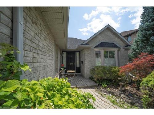 172 River Oaks Boulevard E, Oakville, ON - Outdoor