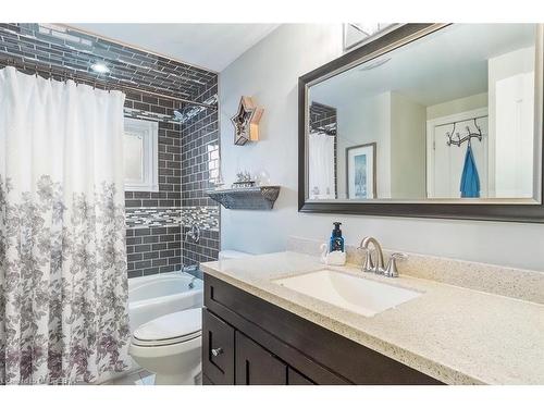 24 Willis Drive, Brampton, ON - Indoor Photo Showing Bathroom