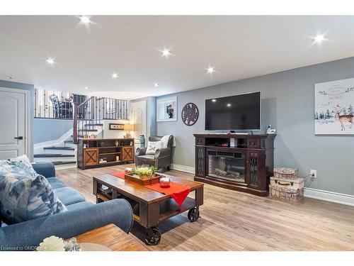 24 Willis Drive, Brampton, ON - Indoor Photo Showing Living Room