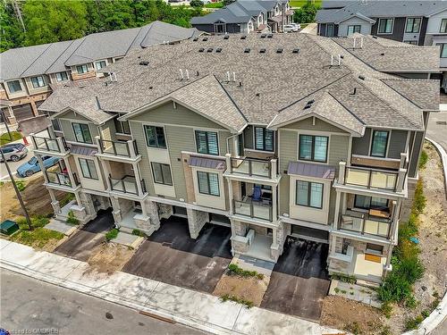 119-10 Birmingham Drive, Cambridge, ON - Outdoor With Facade