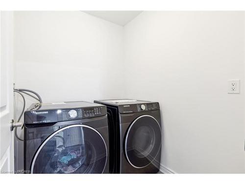 879 Hickory Crescent, Milton, ON - Indoor Photo Showing Laundry Room