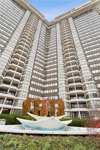 901-1333 Bloor Street, Mississauga, ON - Outdoor With Facade