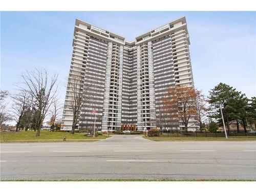 901-1333 Bloor Street, Mississauga, ON - Outdoor With Facade