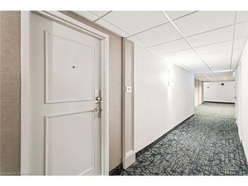 901-1333 Bloor Street, Mississauga, ON - Indoor Photo Showing Other Room