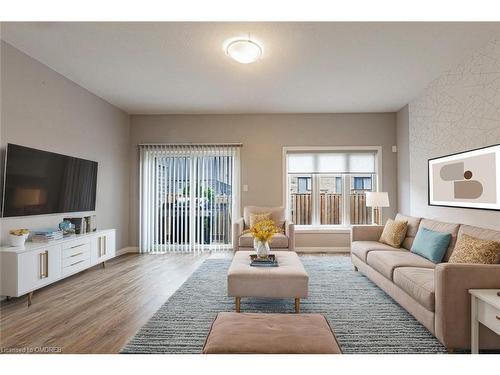 25-30 Times Square Blvd, Hamilton, ON - Indoor Photo Showing Living Room