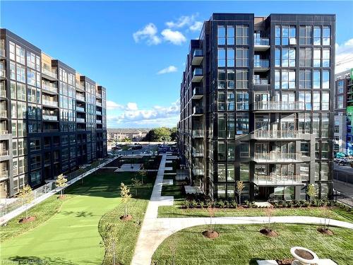 607-2343 Khalsa Gate, Oakville, ON - Outdoor With Facade