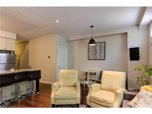 8 Beatrice Lane, Kitchener, ON - Indoor Photo Showing Living Room