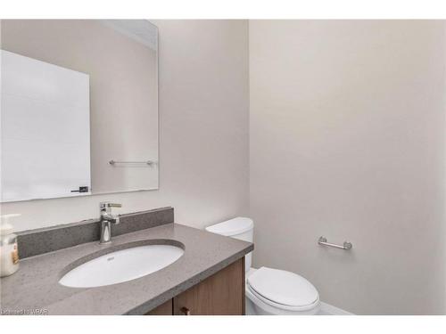 242 Raspberry Place, Waterloo, ON - Indoor Photo Showing Bathroom