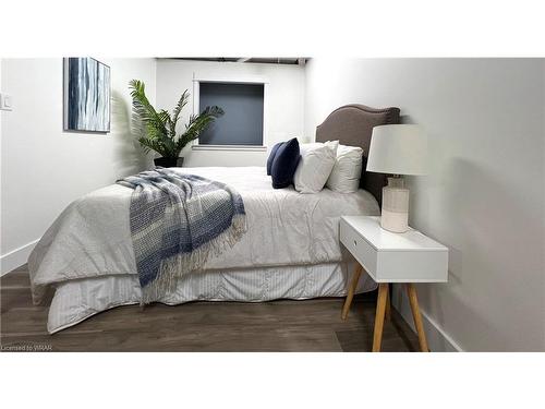 3-17 Peter Street, Kitchener, ON - Indoor Photo Showing Bedroom