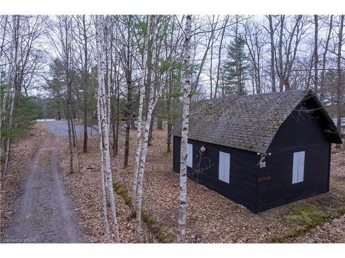 165 Fire Route 82D, Havelock, ON - Indoor Photo Showing Bedroom