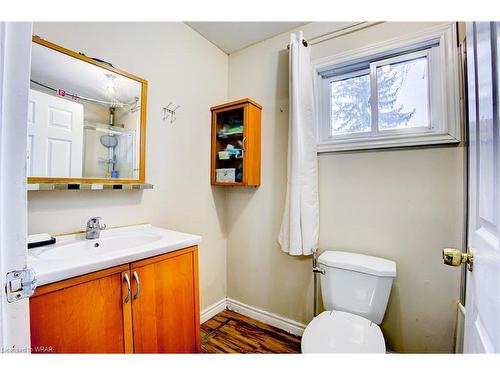 169 Webb Street, Harriston, ON - Indoor Photo Showing Bathroom