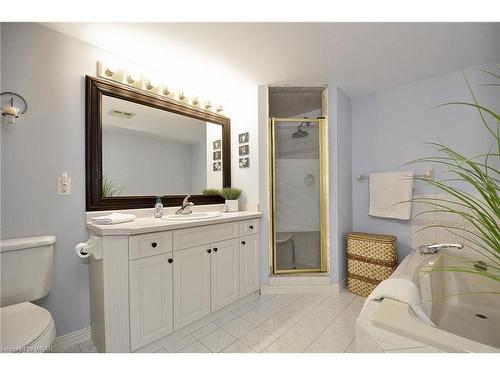 1706-190 Hespeler Road, Cambridge, ON - Indoor Photo Showing Bathroom