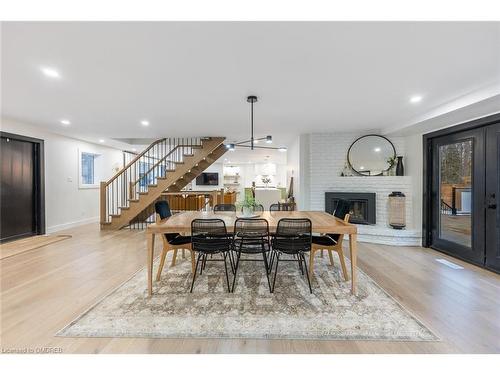 514 Oxbow Road, Waterloo, ON - Indoor With Fireplace