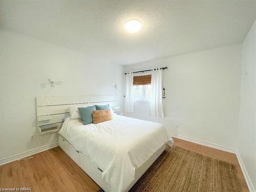 19-791 Johnston Park Avenue, Collingwood, ON - Indoor Photo Showing Bedroom