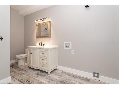 17 Deerhurst Highlands Drive, Huntsville, ON - Indoor Photo Showing Bathroom