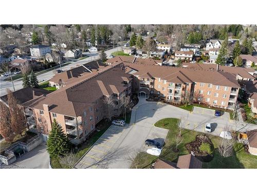 216-20 Station Square, Elora, ON - Outdoor