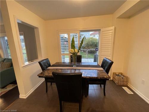 136 Bailey Drive, Cambridge, ON - Indoor Photo Showing Dining Room