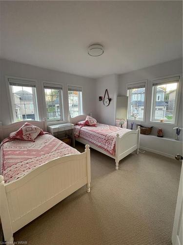 136 Bailey Drive, Cambridge, ON - Indoor Photo Showing Bedroom