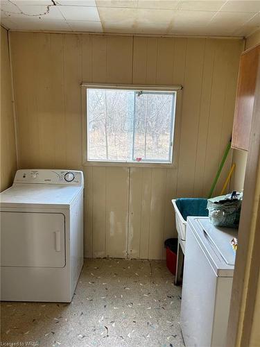 452 River Road, Cambridge, ON - Indoor Photo Showing Laundry Room