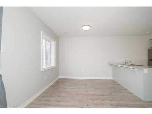 24 Edgewood Drive, Kitchener, ON - Indoor Photo Showing Other Room