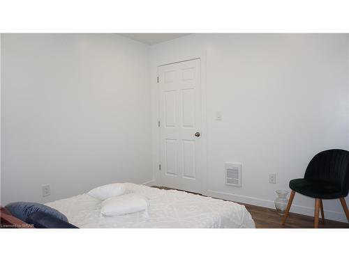 571 Gregory Drive E, Chatham, ON - Indoor Photo Showing Bedroom