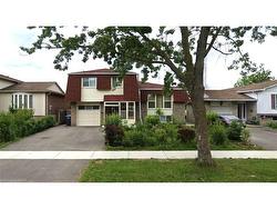 7610 Anaka Drive  Mississauga, ON L4T 3H7