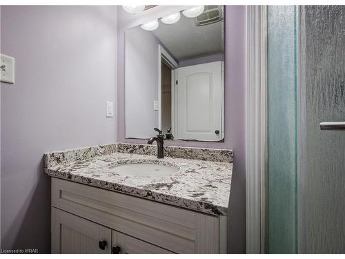 3A-255 Maitland Street, Kitchener, ON - Indoor Photo Showing Bathroom