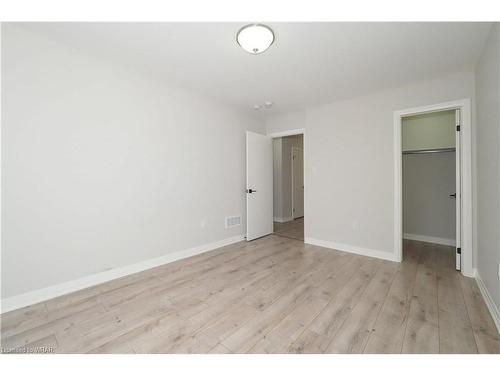 26 Edgewood Drive, Kitchener, ON - Indoor Photo Showing Other Room