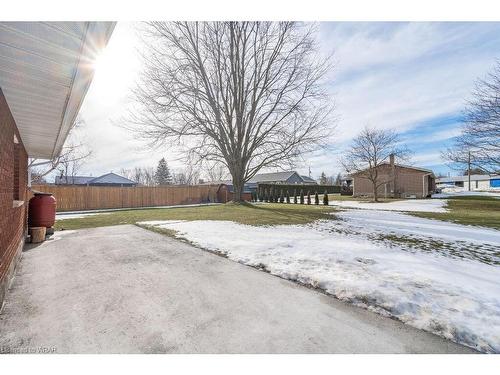 95 Parkview Crescent, Atwood, ON - Outdoor