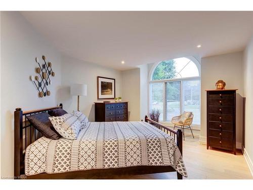 14 James Court, Heidelberg, ON - Indoor Photo Showing Bedroom