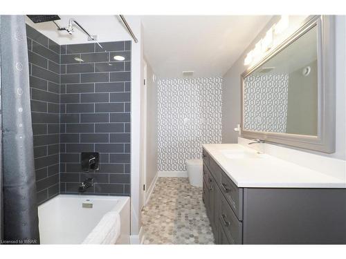 6496 Twelfth Line, Harriston, ON - Indoor Photo Showing Bathroom