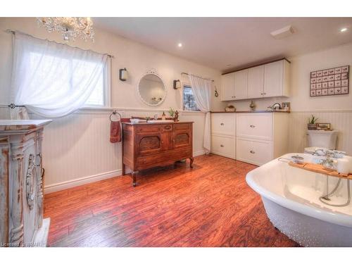 48 Main Street West Street, Drayton, ON - Indoor Photo Showing Bathroom