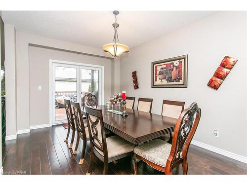 832 Normandy Drive, Woodstock, ON - Indoor Photo Showing Dining Room