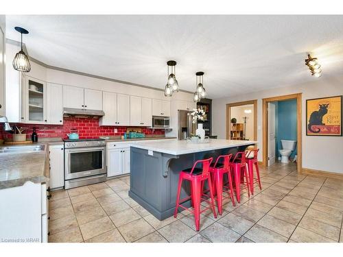 610 Wallace Avenue N, Listowel, ON - Indoor Photo Showing Kitchen
