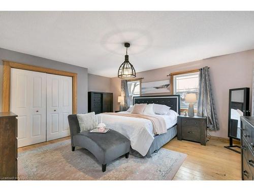 610 Wallace Avenue N, Listowel, ON - Indoor Photo Showing Bedroom