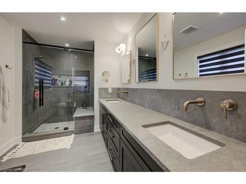 641 Wild Rye Street Street, Waterloo, ON - Indoor Photo Showing Bathroom