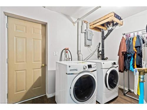 83 Lorne Avenue, Hensall, ON - Indoor Photo Showing Laundry Room