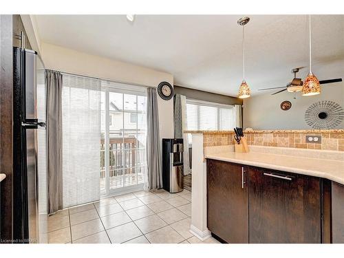 170 Chase Crescent, Cambridge, ON - Indoor Photo Showing Kitchen