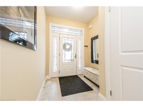 104 Challenger Avenue, Ayr, ON - Indoor Photo Showing Other Room