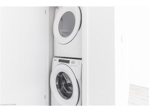 802-108 Garment Street, Kitchener, ON - Indoor Photo Showing Laundry Room