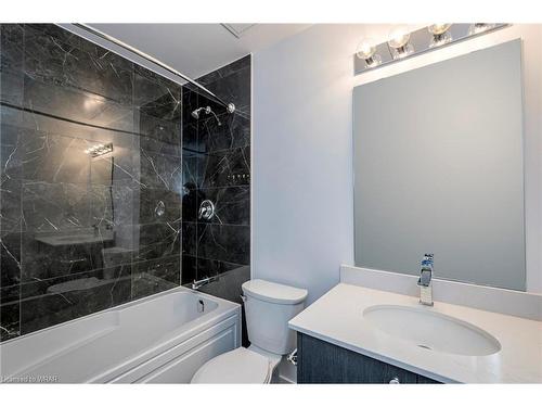 615-312 Erb Street W, Waterloo, ON - Indoor Photo Showing Bathroom