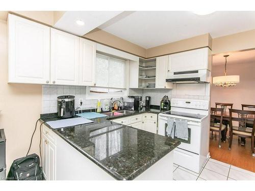464 Hazel Street, Waterloo, ON - Indoor Photo Showing Kitchen With Double Sink