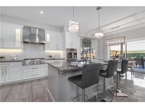 259 Falconridge Drive, Kitchener, ON - Indoor Photo Showing Kitchen With Upgraded Kitchen