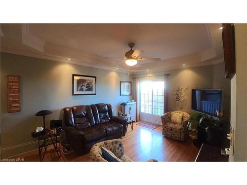 158 William Street, Pembroke, ON - Indoor Photo Showing Living Room