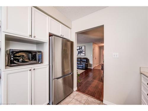 74 Fallowfield Drive, Kitchener, ON - Indoor Photo Showing Kitchen